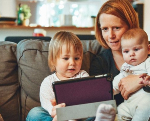 The image of the child re-imagined on Instagram