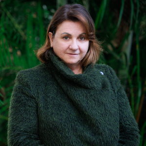 Dina Petrakis